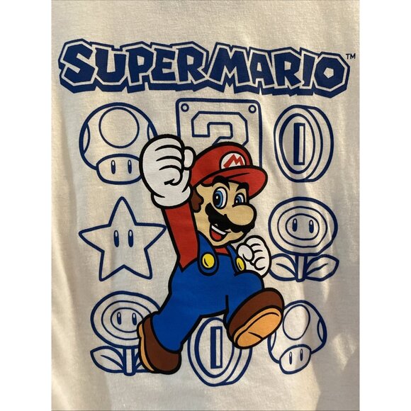 Super Mario Bros. Boys Graphic Print 2 Piece Set T-Shirt Shorts Nintendo Size 4T - Picture 2 of 7
